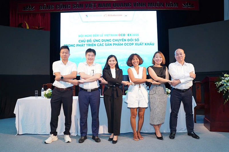 NBT: Đồng Hành Cùng Doanh Nghiệp Việt Vươn Ra Biển Lớn